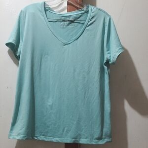 Eddie Bauer Ladies Mint V-Neck Short Sleeve Tee Size M